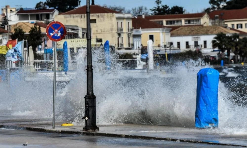 ΕΜΥ: Άνεμοι έως και 10 μποφόρ στα δυτικά και ανατολικά πελάγη